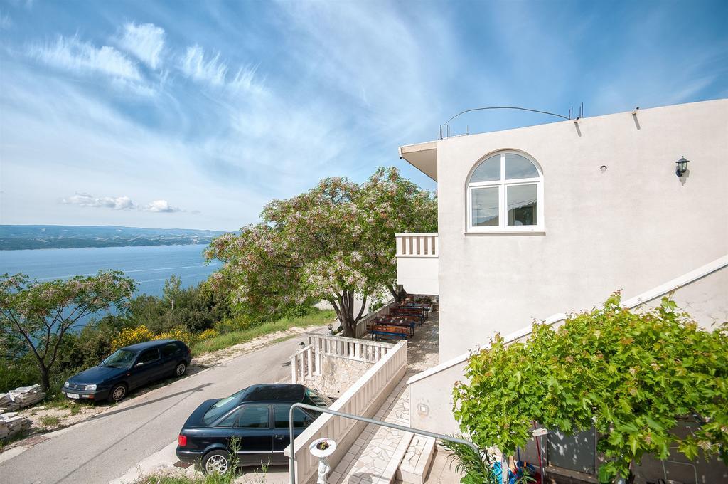 Zdenka Apartment Omis